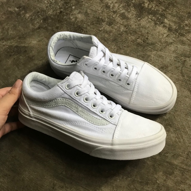 Vans Gender Inclusive Old Skool Sneaker Shoes, Vans White,, 40% OFF