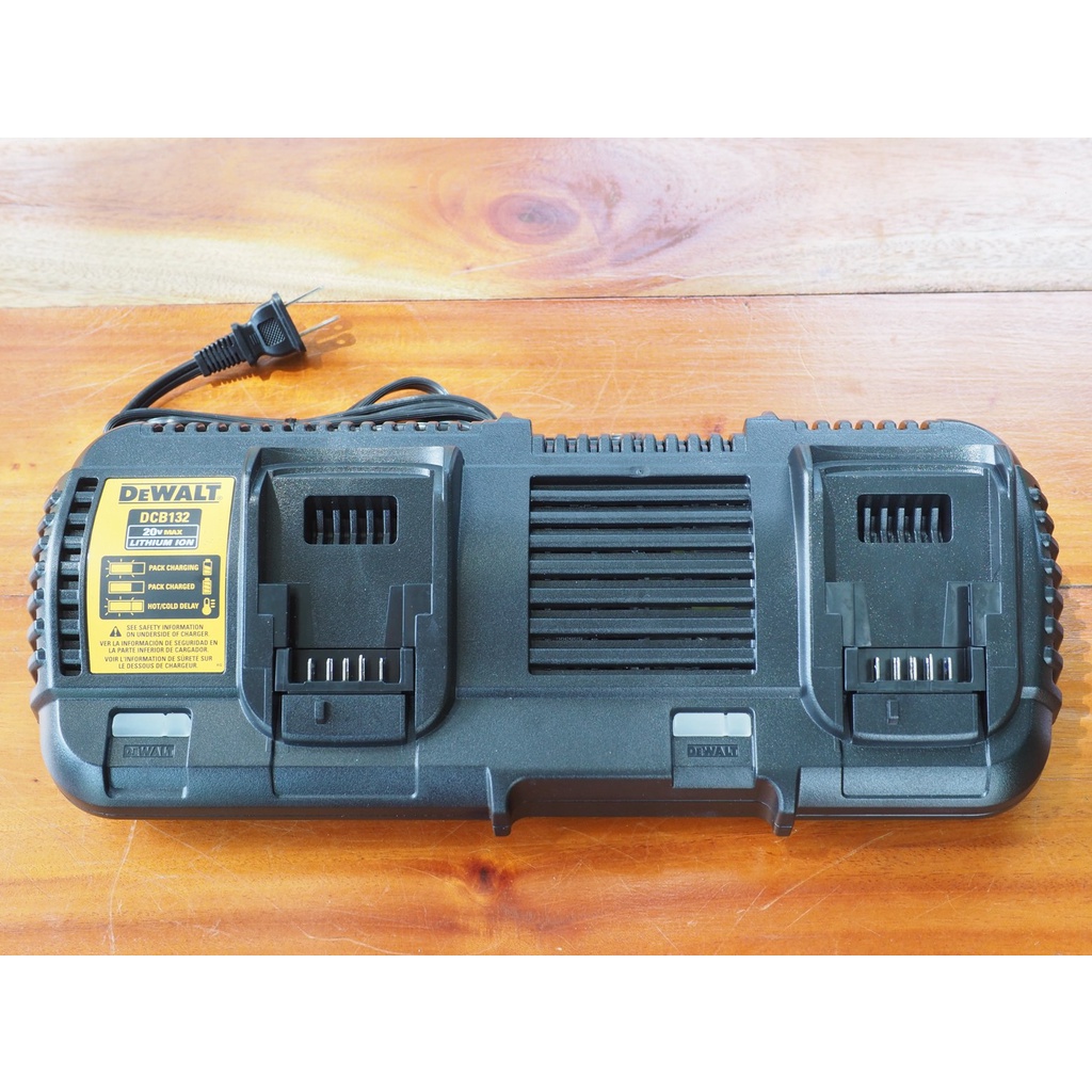 Dcb132 discount dewalt charger