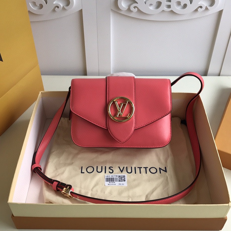 Louis Vuitton LV monogram favorite pocket bag trendy underarm hobo