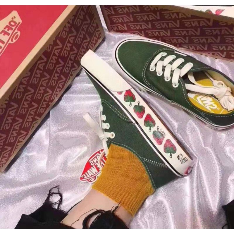 Vans strawberry sale green