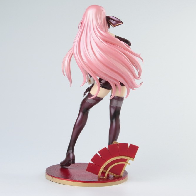 Anime×Megurine Luka - Vocaloid Miku Temptation Ver. 1/7 26 cm XINHAO PVC  Action Figures / GK / Toys / Gifts | Shopee Philippines