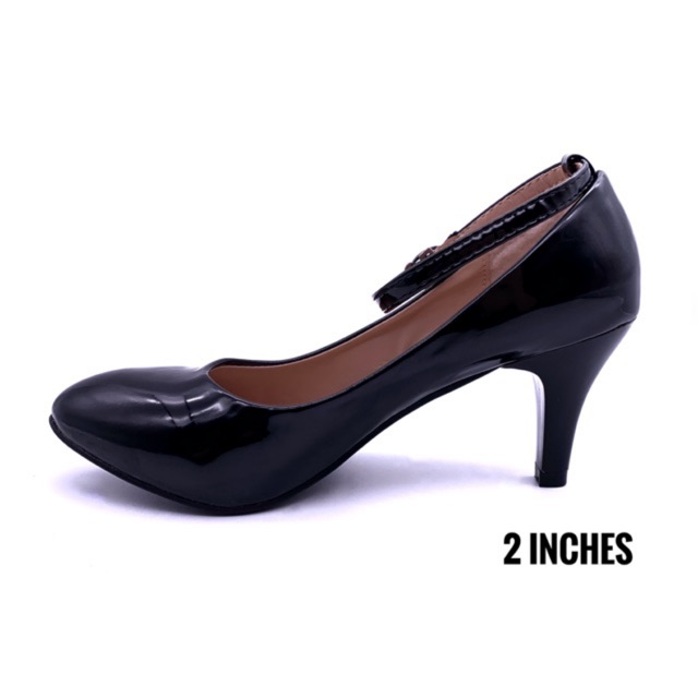 Black shoes outlet 2 inch heels