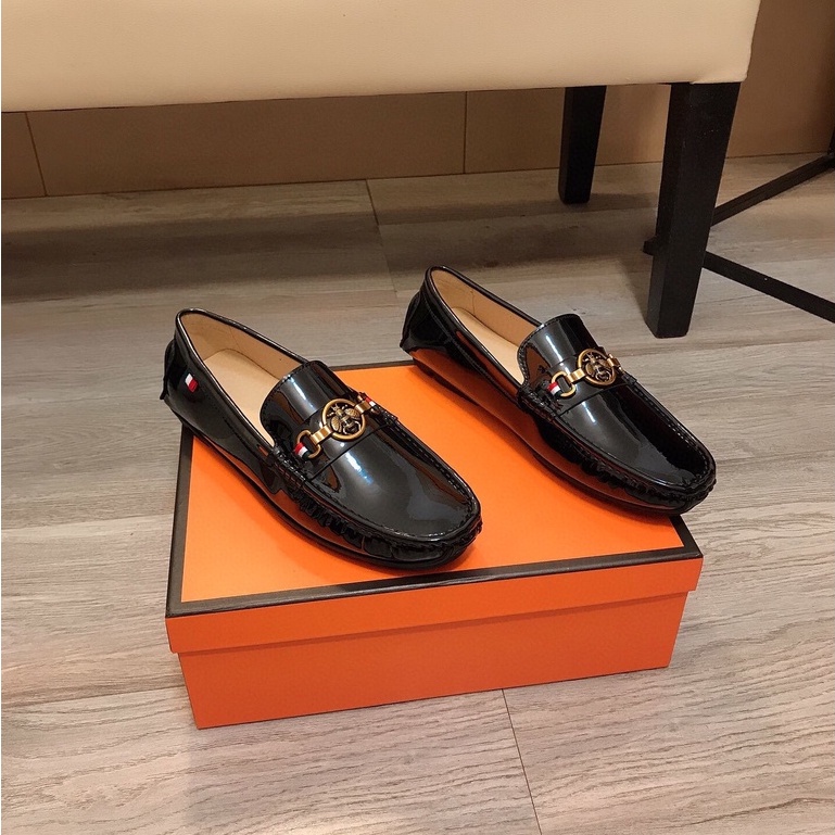 Patent leather hot sale gucci shoes