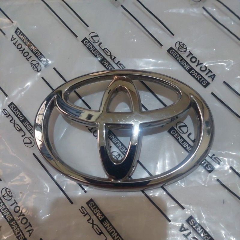 Original 2004-2008 Innova front grill logo Emblem | Shopee Philippines