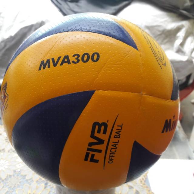 Mikasa MVA 300 Volleyball Ball Volleyball tarkam Shopee Philippines