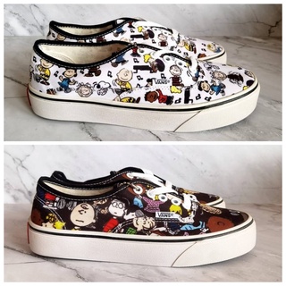 Vans snoopy best sale shoes womens