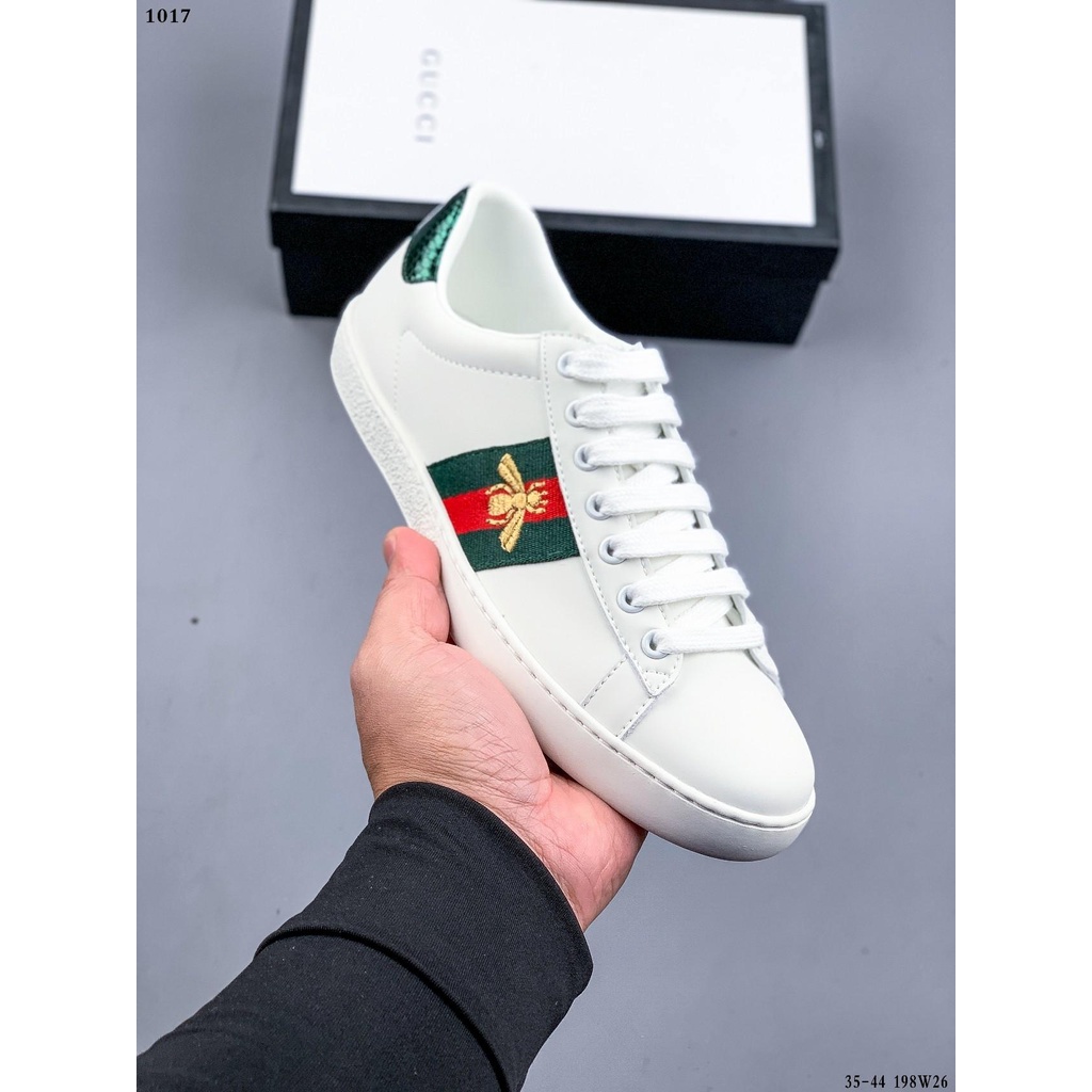 Gucci sales honeybee sneakers