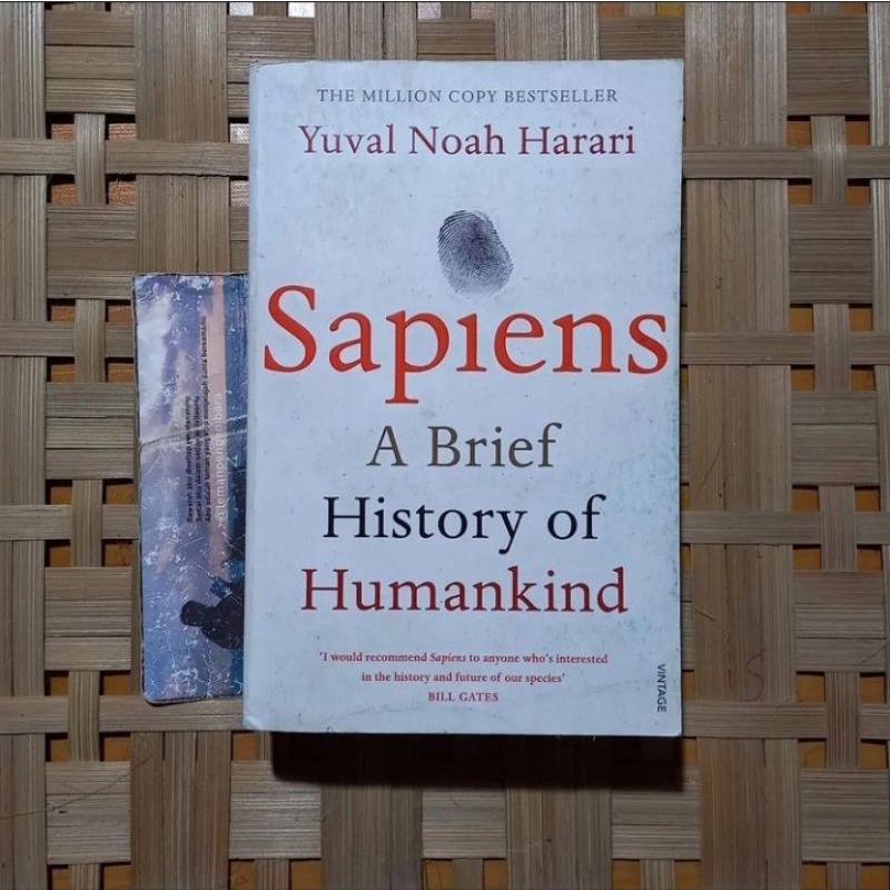 Sapiens A Brief History of Humankind - Yuval Noah Harari | Shopee ...
