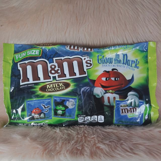 M&M's Halloween Glow In The Dark Milk Chocolate Candy Fun Size 17