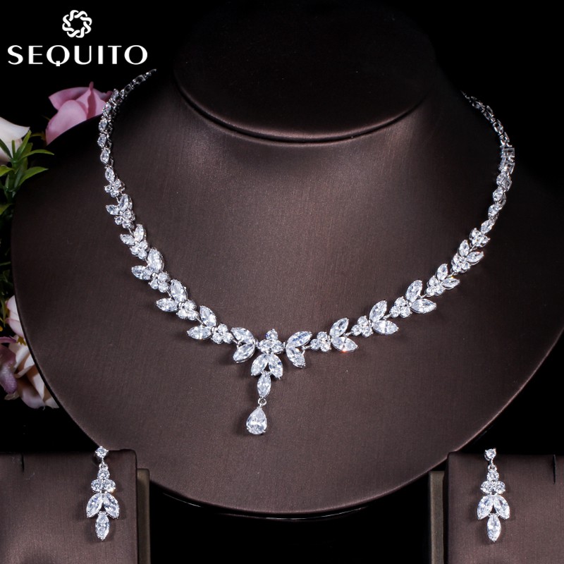 SEQUITO Brilliant Zircon Diamond Crystal Party Costume Necklace ...