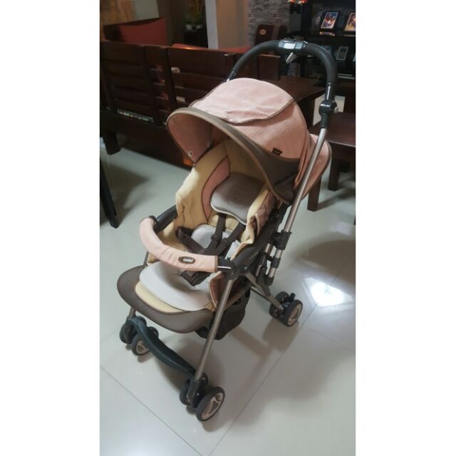 How to open combi hot sale stroller