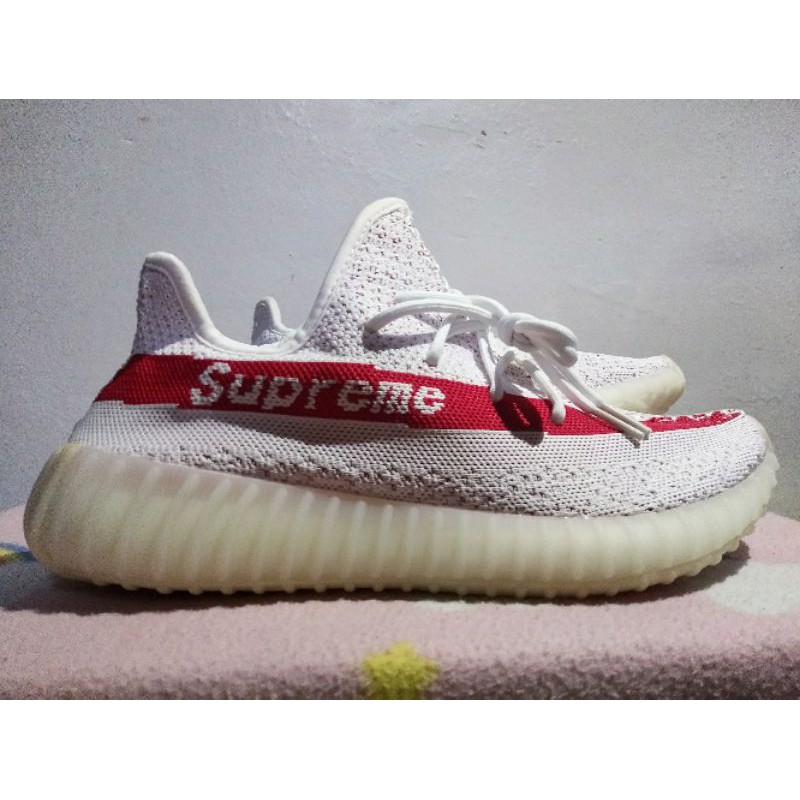 Adidas Yeezy Boost 350 V2 Supreme White - Size avail 9.5