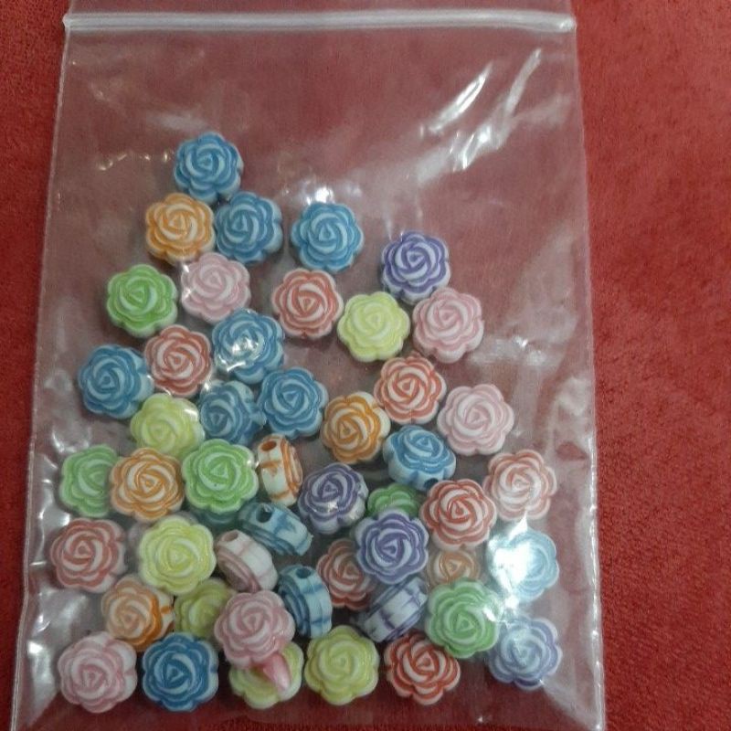 180 PCS Acrylic Hollow Flower Beads - 14mm, 8 Colors, For DIY Jewelry Making (Bracelets, Necklaces, Earrings)