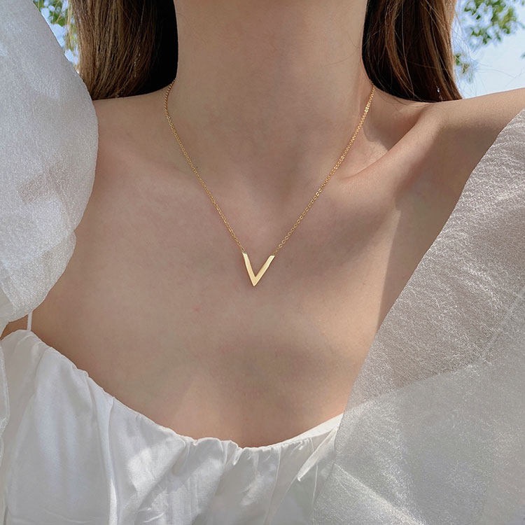 Necklace v clearance