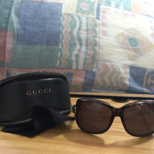 Gucci 2024 glasses authenticity