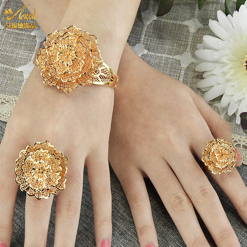 Dubai Big Bracelets Cuff Bangles Ring Gold Plated Flower Design - Main Image