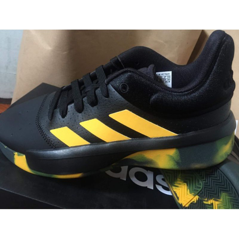 Adidas pro 2025 adversary low