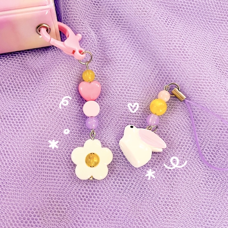 pomelo core beaded keychains! ♥︎˳˚⋆ pomelo paints co. Shopee