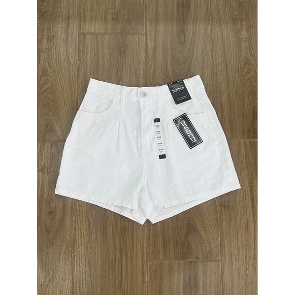 H M DIVIDED HIGHWAIST SHORTS
