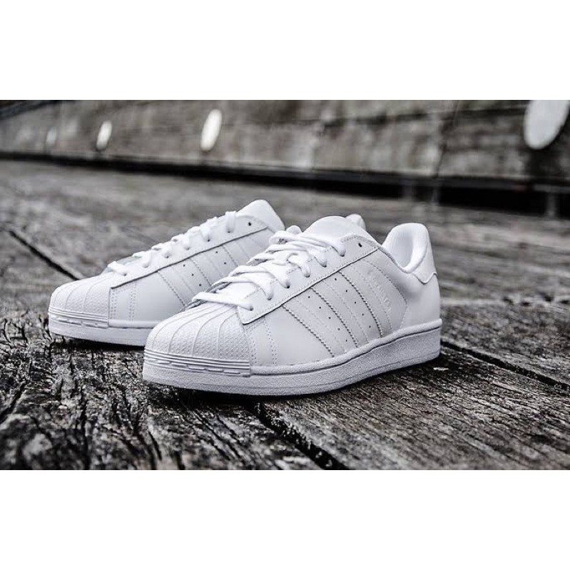 Superstar white clearance 9.5