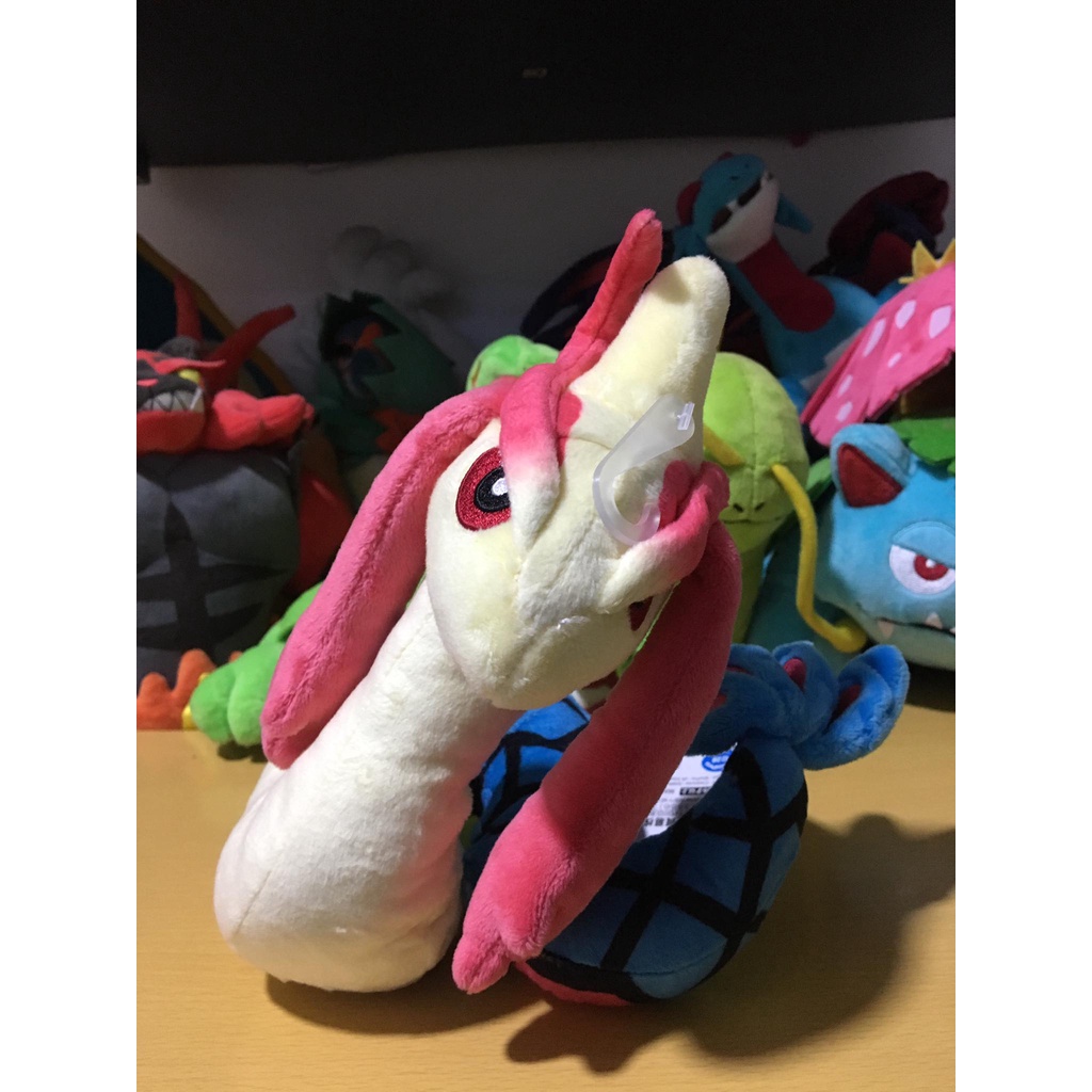 Pokemon best sale milotic plush