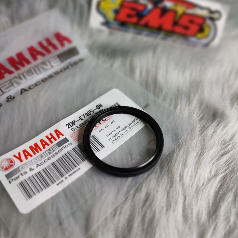 Yamaha Genuine Oil Seal Torque Drive Aerox Nmax V1 and V2 Shopee