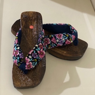 bakya/ clogs,Japanese flip-flops.lady Health slippers House slippers ...