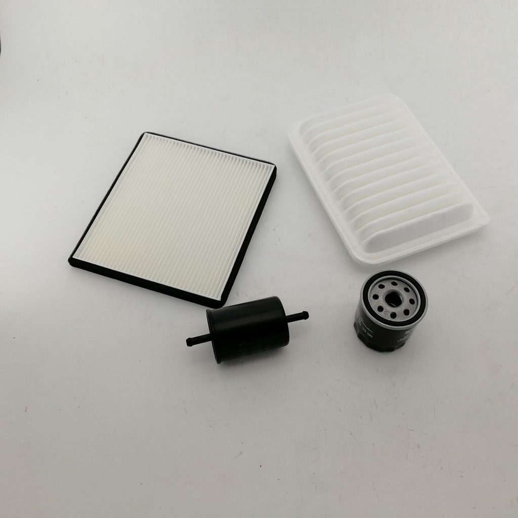 4 pieces a set Air filter oil filter Air conditioning filter Fuel