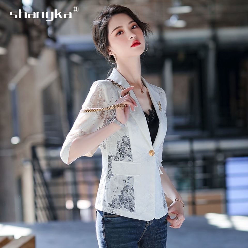 White Korean Version Fashion Lace Printed Blazer Suit Jacket for