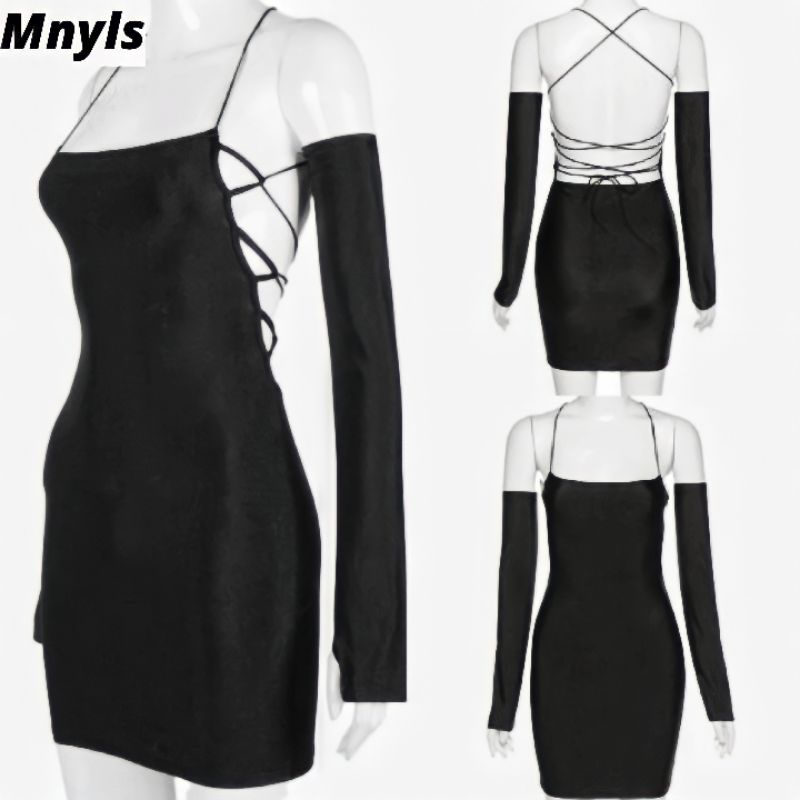 𝙈𝙉𝙔𝙇'𝙎 | NEW with Color of the year! Mafia Halter Lace Bodycon dress ...