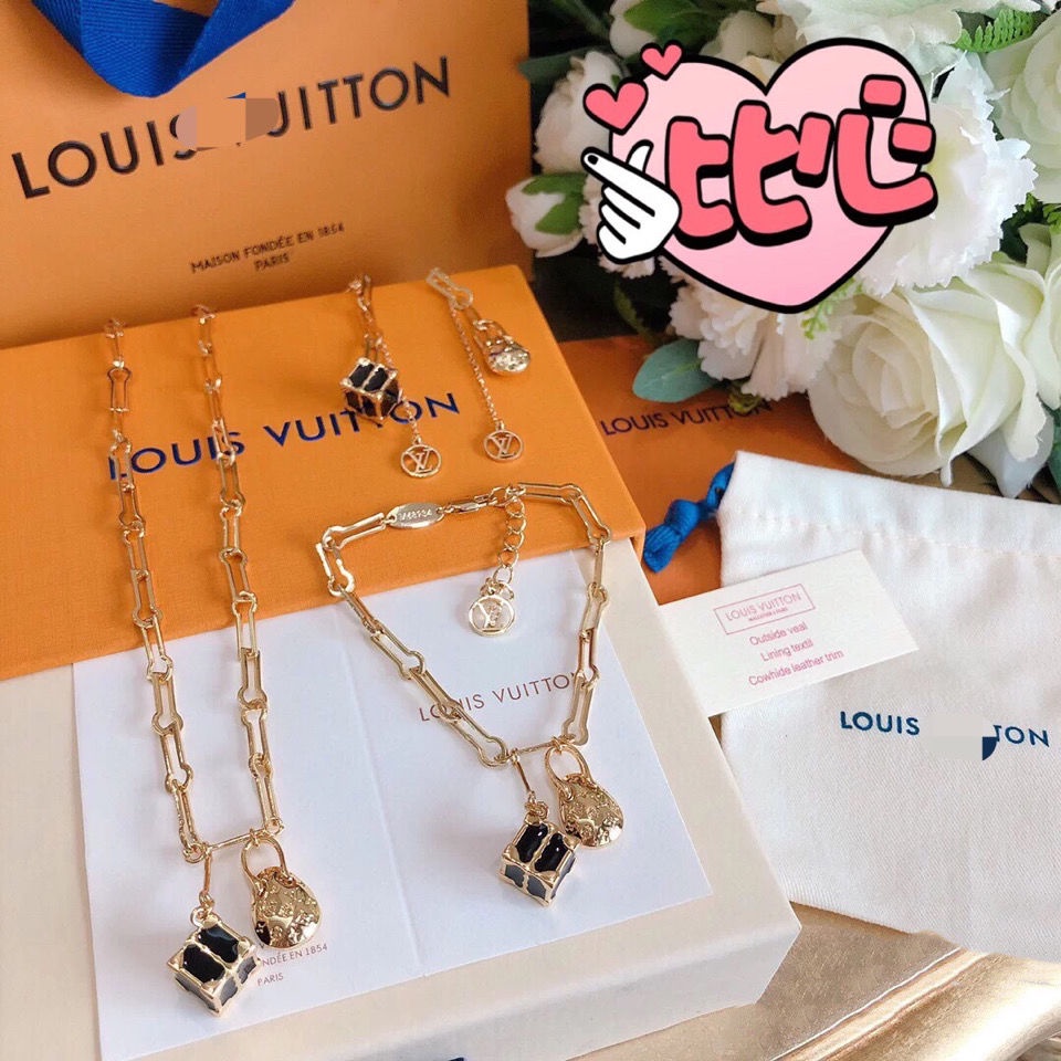 Dhgate louis vuitton deals necklace