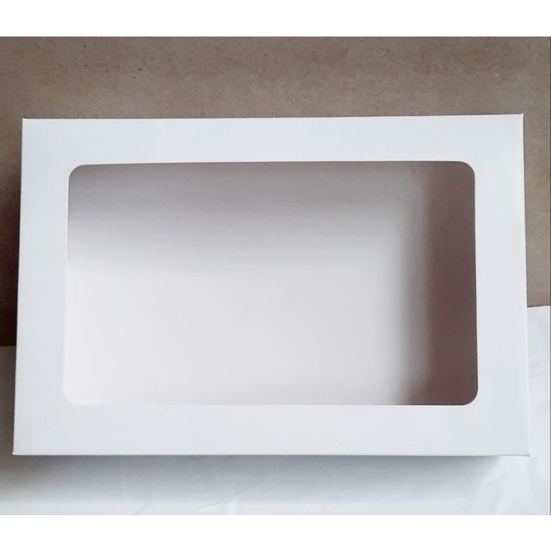 Fpt Boxes Pastry Box: Size 6x9x2 Preformed; White & kraft Color ;with ...