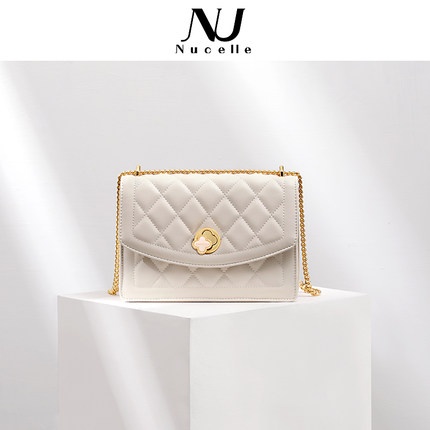 Nucelle purse store