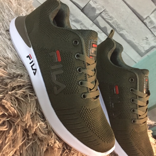 Fila army store green shoes