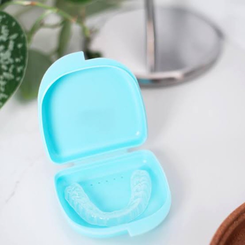 Multi use Mouth Guard Protection case guard / retainer box / small soap