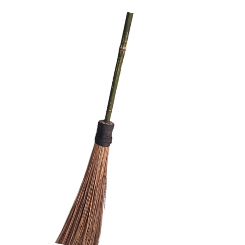 BSS BROOMSTICK BAMBOO HANDLE LONG TOTAL LENGTH OF 145CM,INSERTED HANDLE