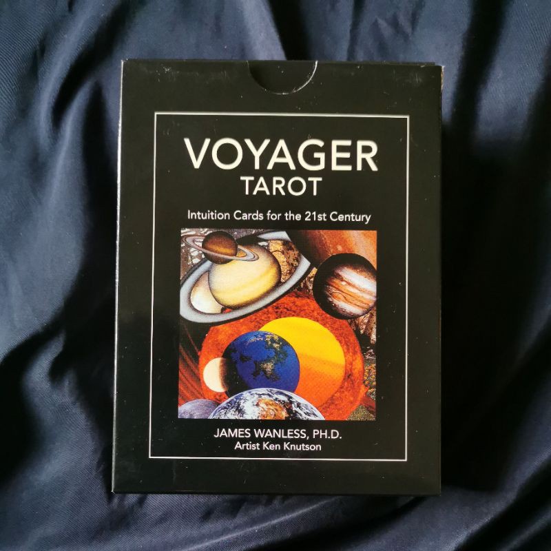 [ON HAND WITH FLAW] Voyager Tarot (Authentic Tarot and Oracle Cards