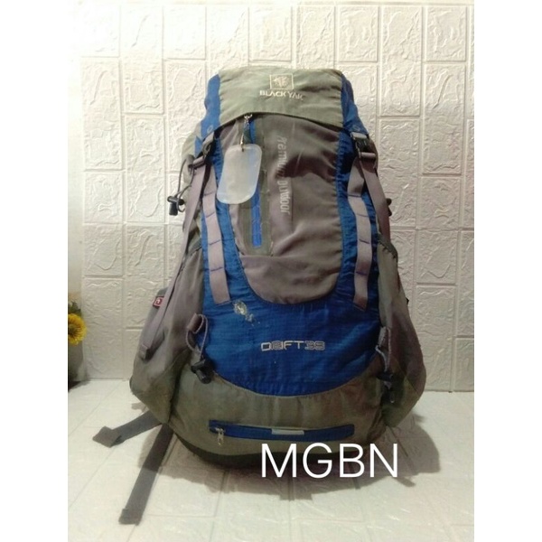 PRELOVED BLACKYAK HIKING BACKPACK FOR MEN 35L Shopee Philippines
