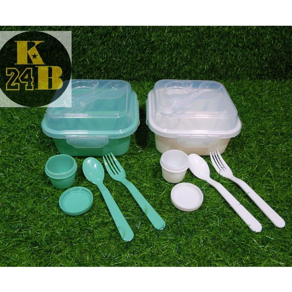 123 3J Plastiworld Lunch Box with Sauce Container and Spoon and Fork