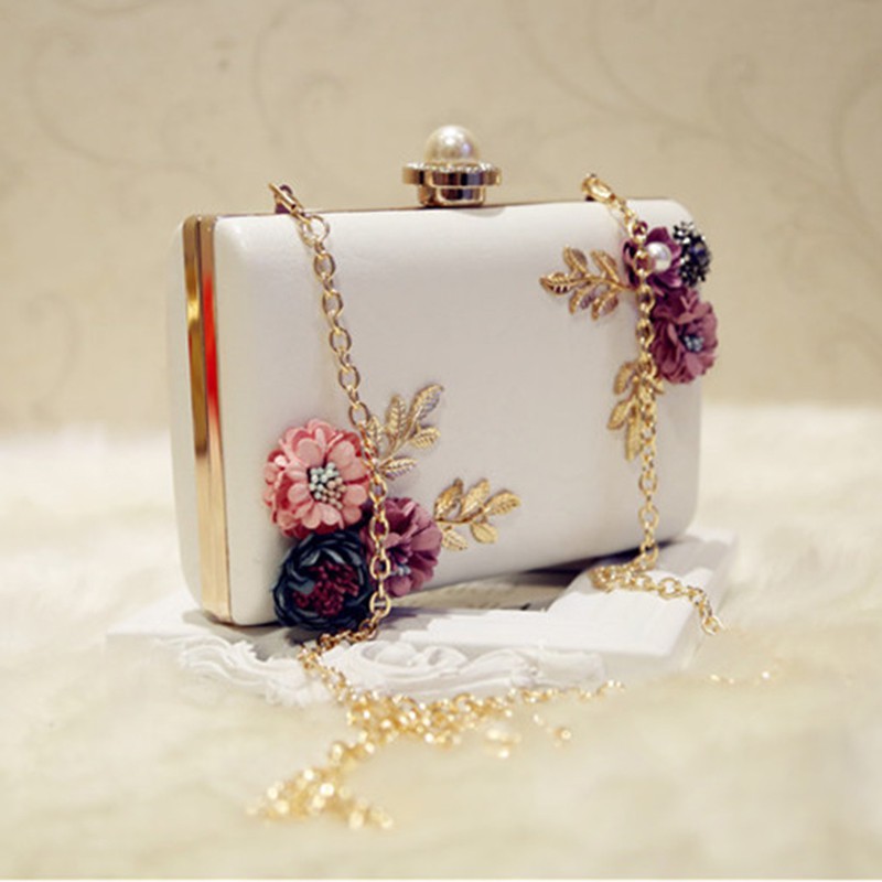 Flower best sale clutch purse