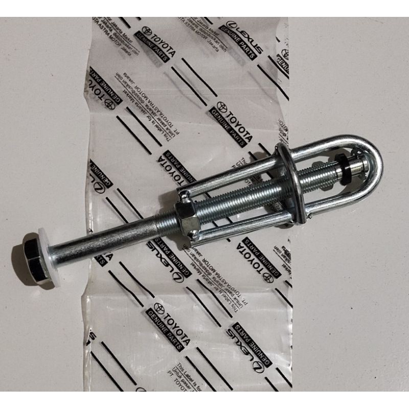 Toyota CAYLA Spare Tire Bolt - SIGRA - Agya - Ayla - Avanza Veloz ...