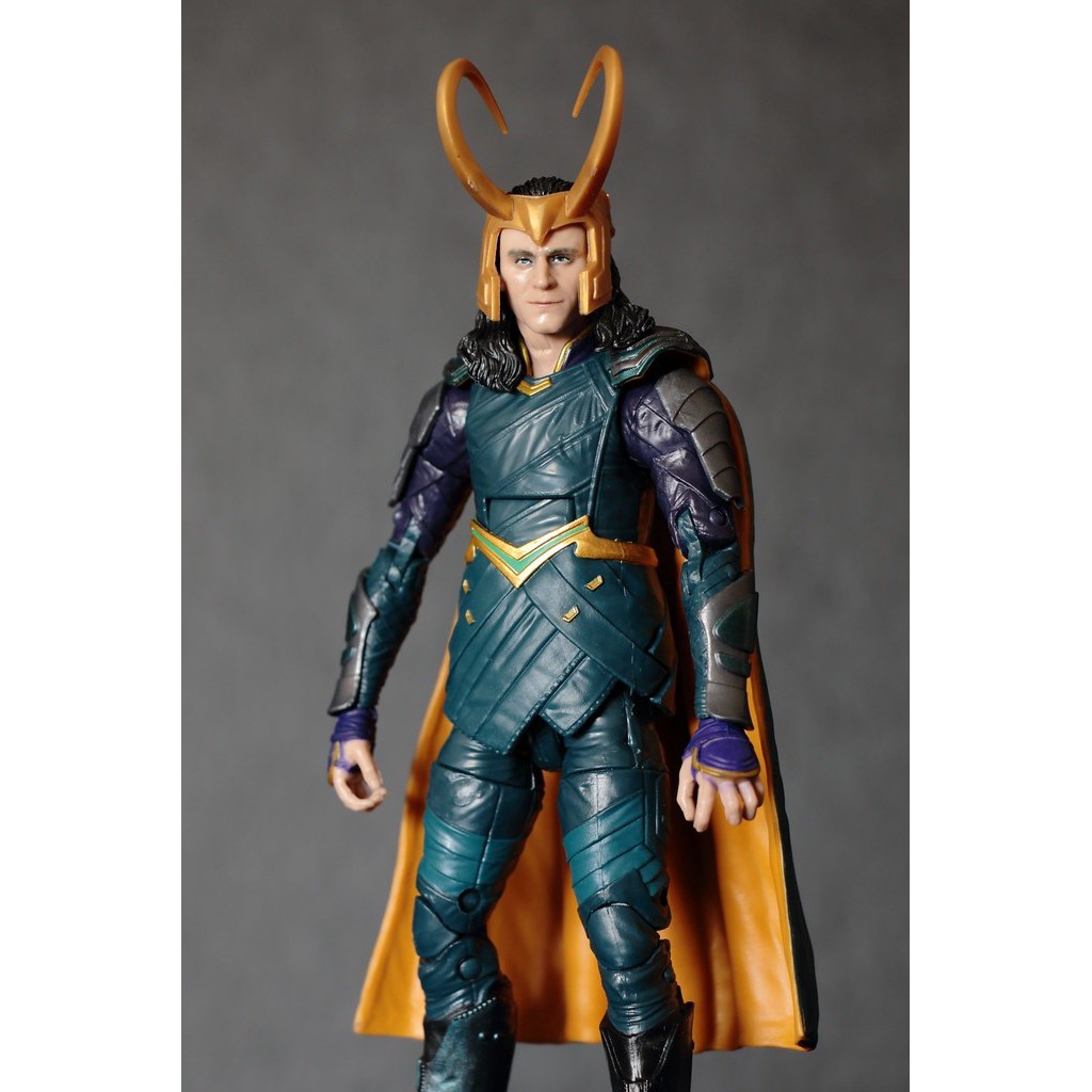 Marvel legends online loki ragnarok