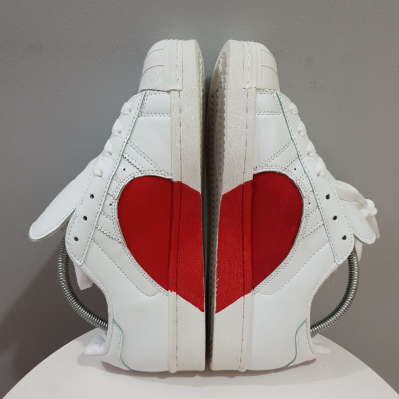 Adidas superstar 80s cheap half heart shoes