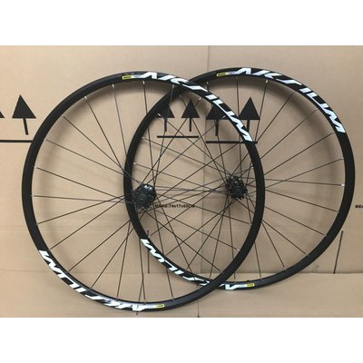 Mavic Aksium Disc Road Disc Brake Wheelset 700c Wheelset