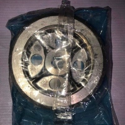 Kawasaki Rouser 135 Genuine Clutch hub | Shopee Philippines