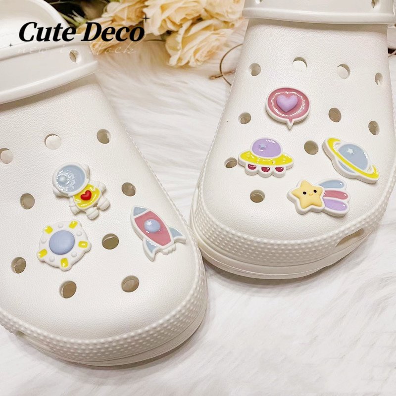 CuteDeco】Cartoon Cute Rocket (7 Types) Planet/ Rocket/ Meteor ...