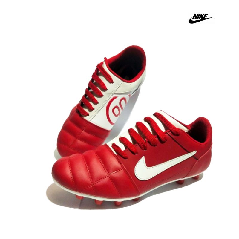 Total 9 hot sale football boots