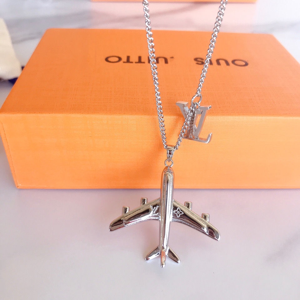 LV Donkey's Plane Pendant Necklace Punk Hip Hop CasuaLong Necklace