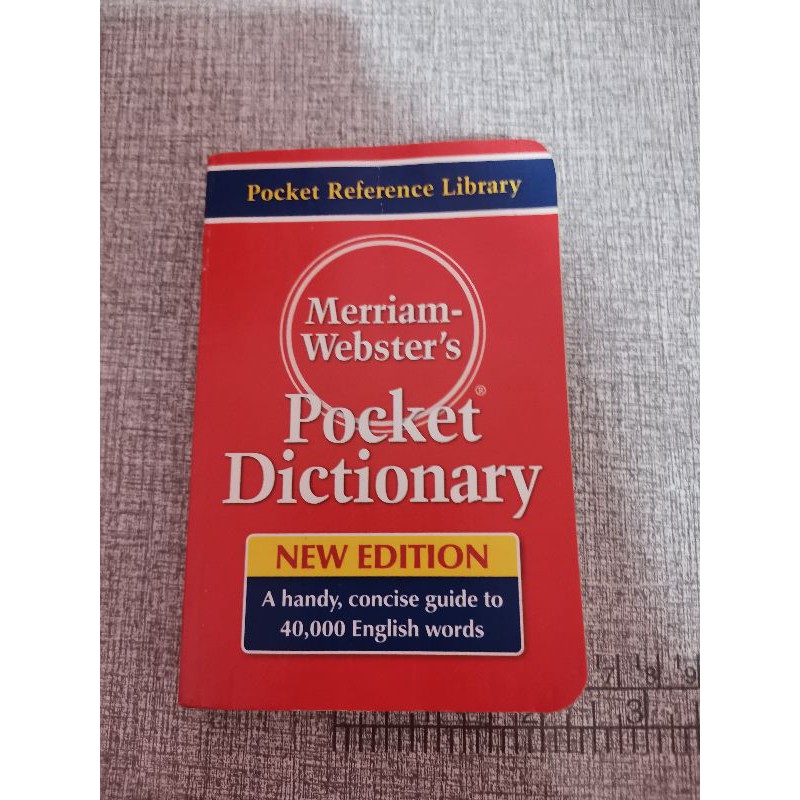 Merriam-Webster's Pocket Dictionary (Preloved) | Shopee Philippines