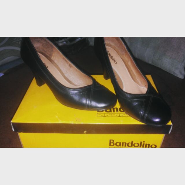 Bandolino leather hot sale shoes